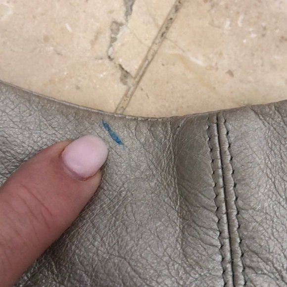 HOBO International metallic silver Gabor Bag - Picture 5 of 6